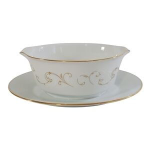 🟢 Noritake Gravy Boat 6610 Duetto Fine China Japan Gold White Scrolls